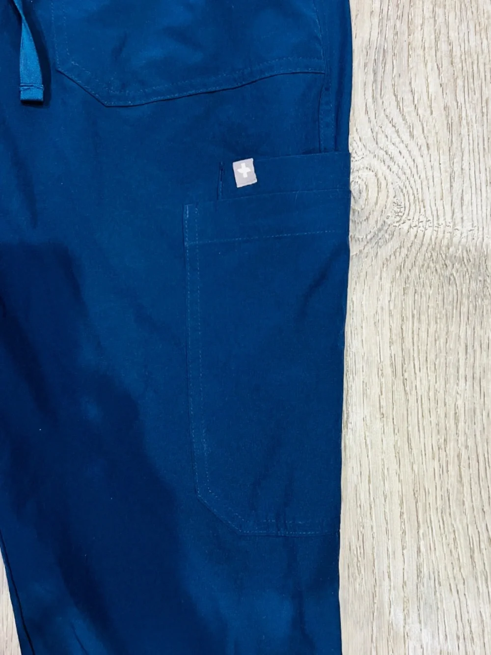 Figs Mens Medium M/S Navy Free X Lined Scrub Pants Cairo Cargo Medical nursing